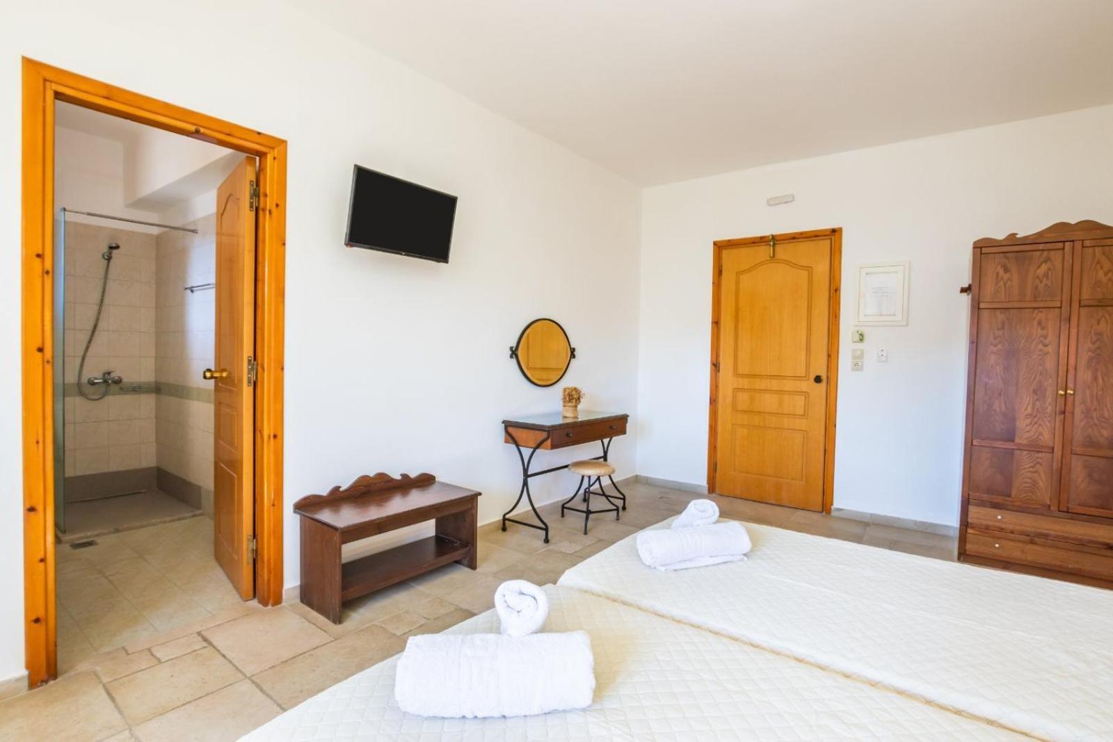 Petra Studios Karpathos Exteriör bild