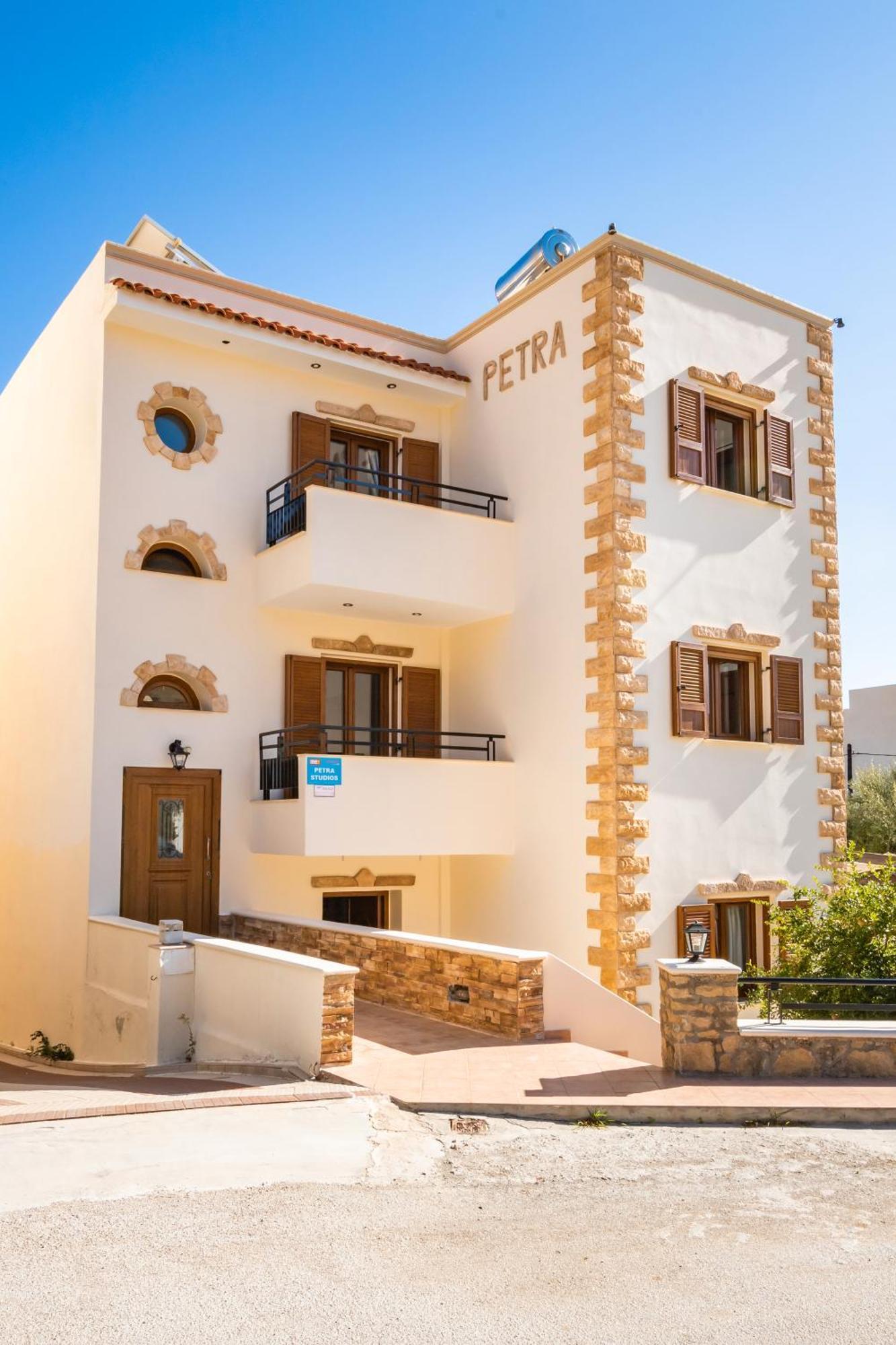 Petra Studios Karpathos Exteriör bild