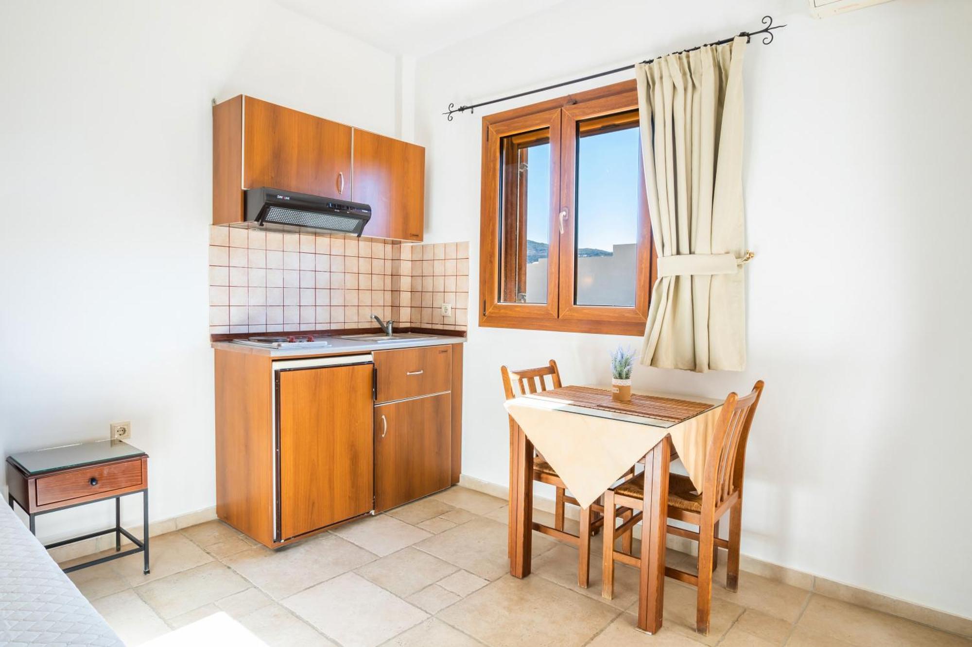 Petra Studios Karpathos Exteriör bild